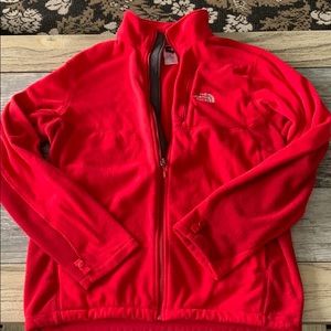 Men’s red The North Face Fleece